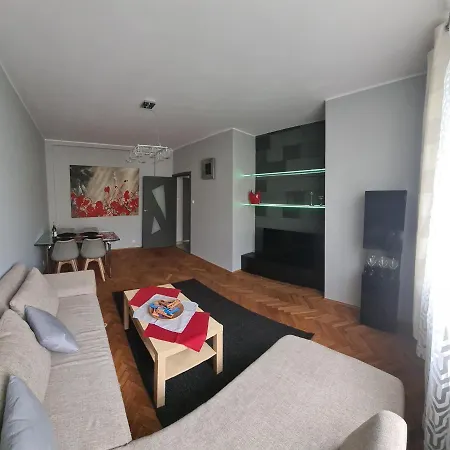 Apartament Dwupokojowy W Centrum Gdyni *